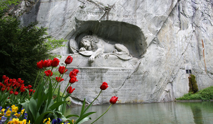 Lucerne lion monument